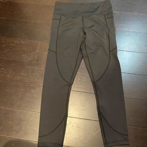 Zyia black leggings with side pockets